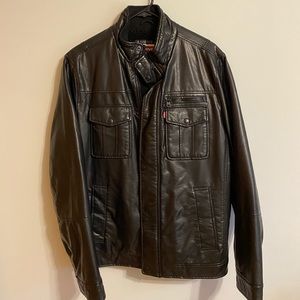 Men’s Levi’s black leather Sherpa lined jacket
